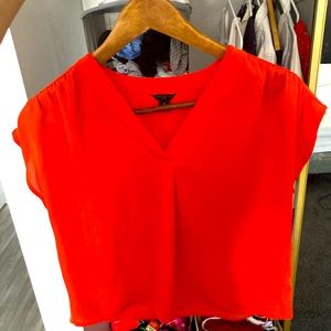 Ann Taylor loft woman shirt